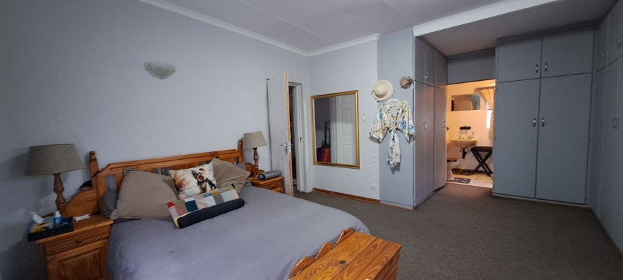 6 Bedroom Property for Sale in Panorama Free State